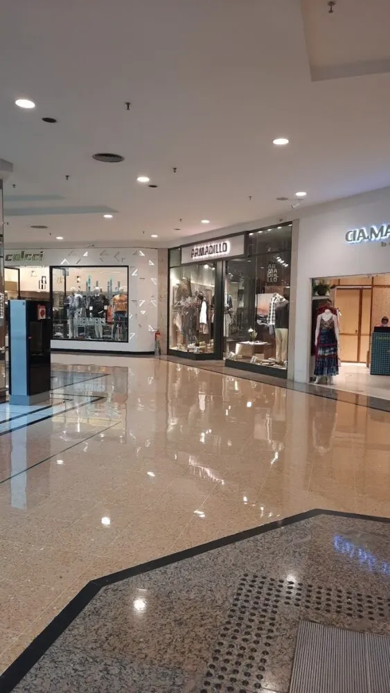 Barra Garden Shopping - Image 4