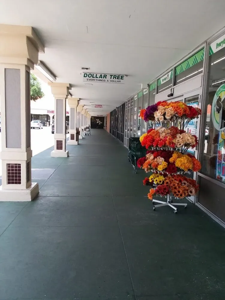 Britton Plaza - Image 3