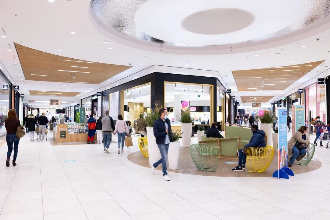 Centre commercial Carrefour Nice Lingostière - Image 5
