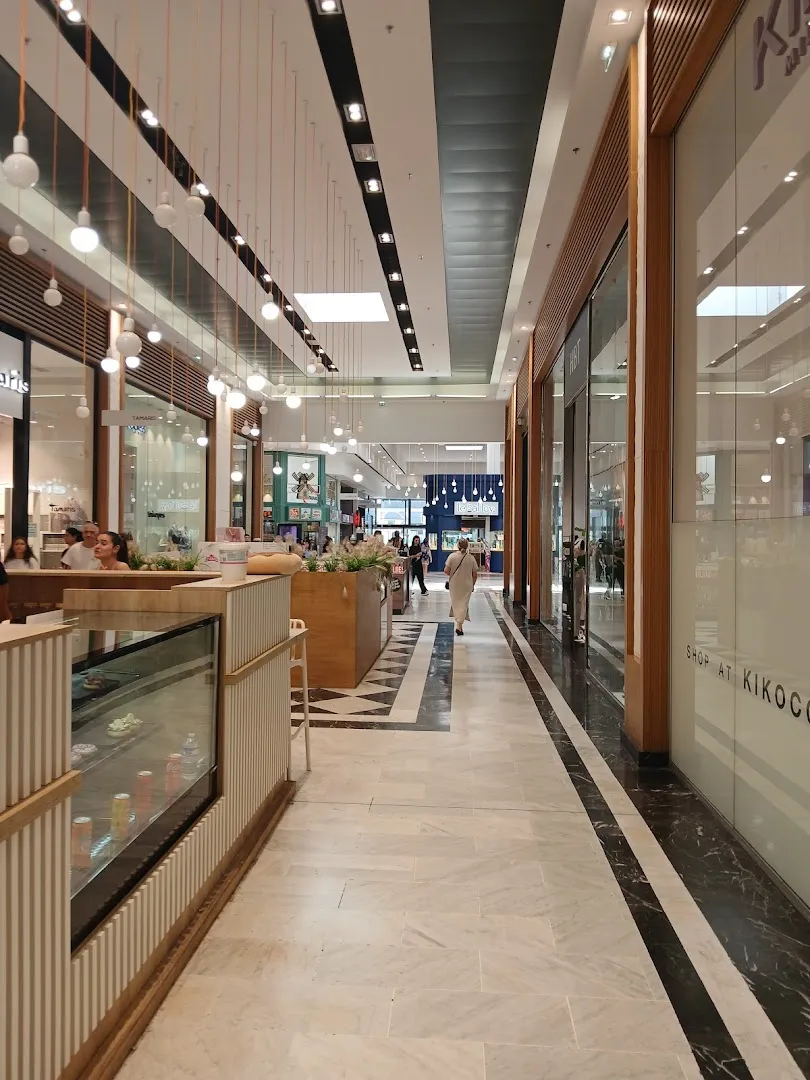 Centre commercial la Valentine - Image 5