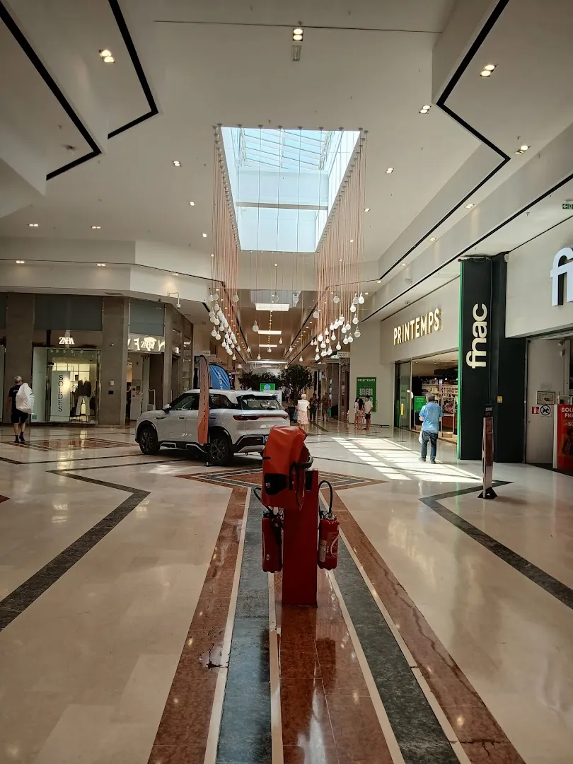 Centre commercial la Valentine - Image 6