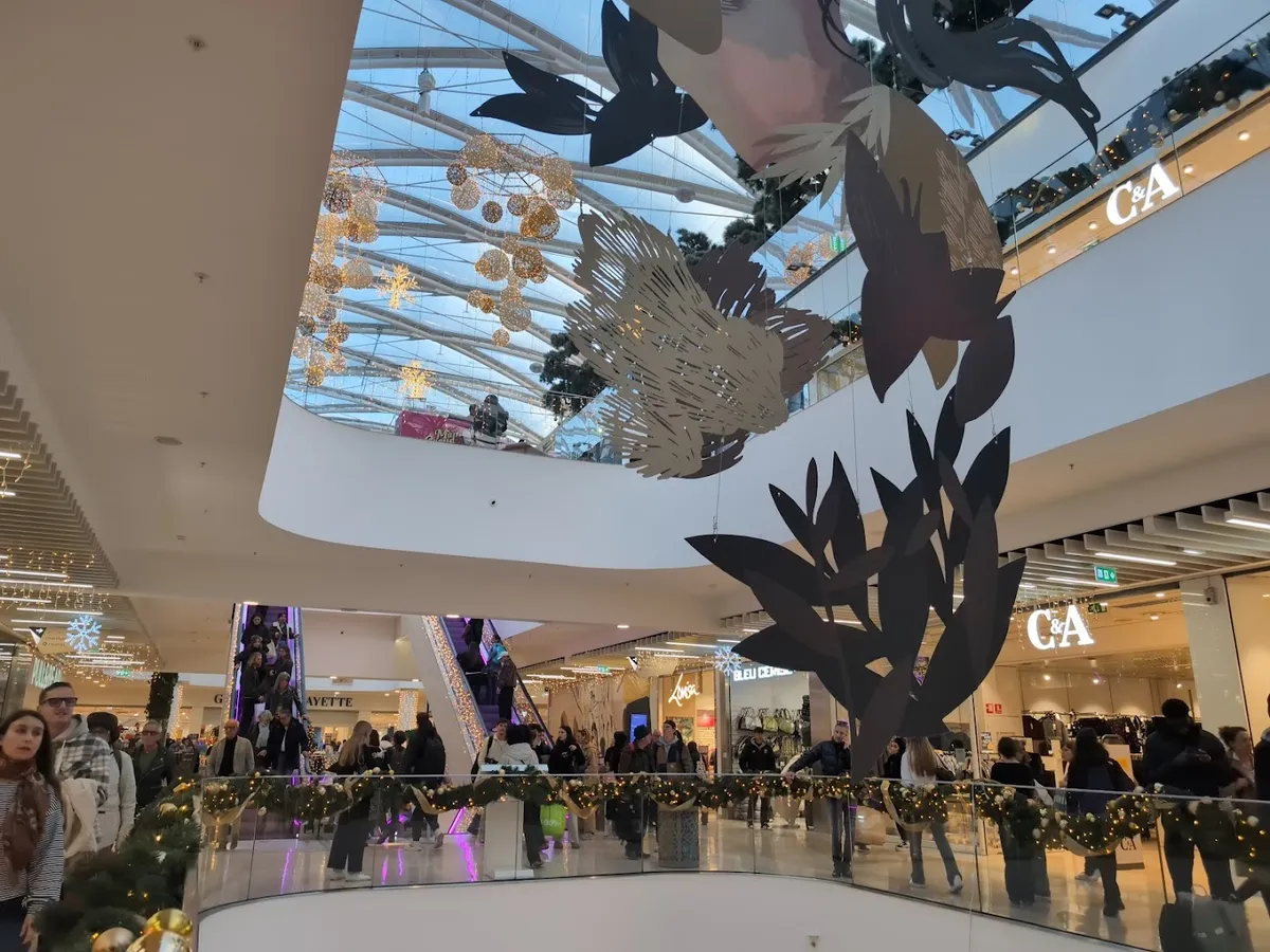Centre Commercial Le Polygone - Image 7