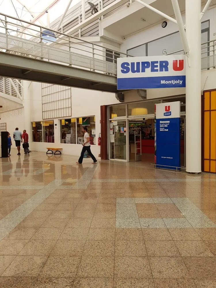 Centre Commercial Montjoly 2 - Image 7