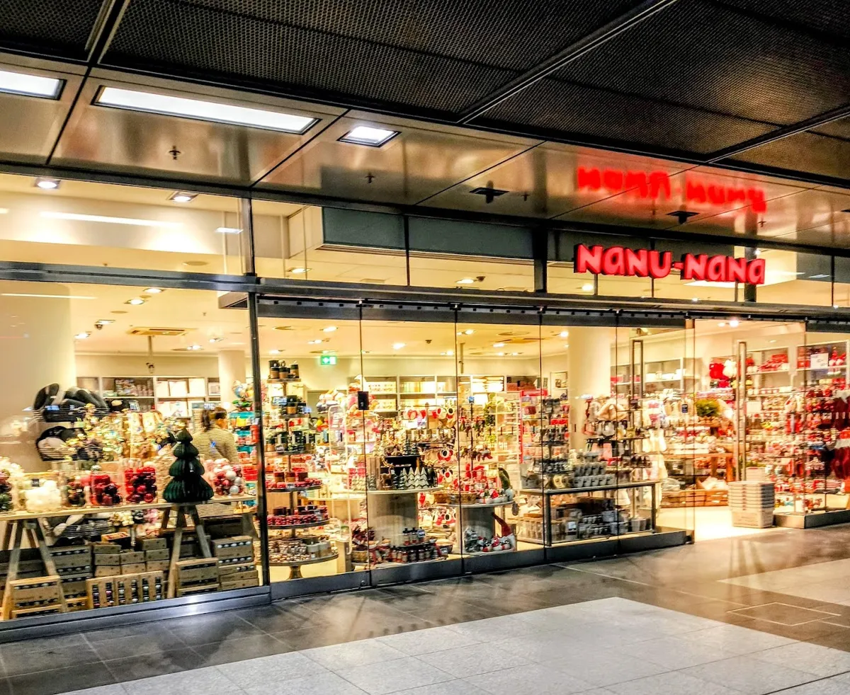 Einkaufsbahnhof Berlin Hbf - Image 3