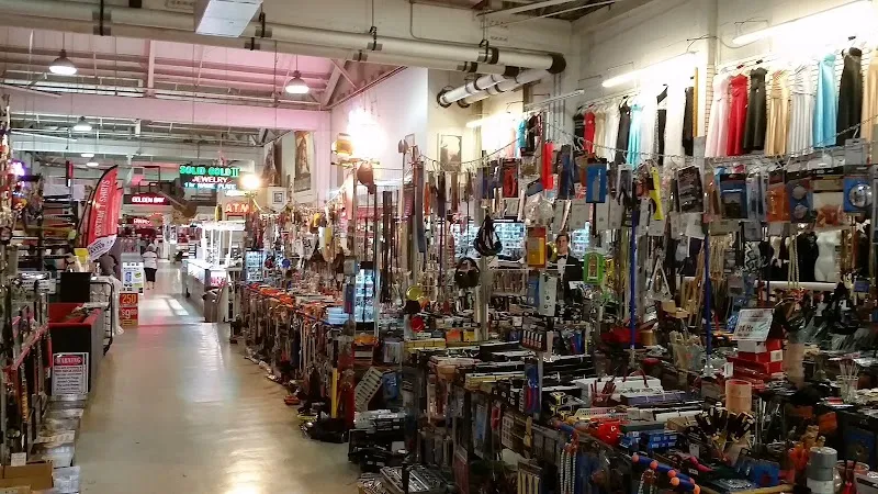 Fort Lauderdale Swap Shop - Image 5