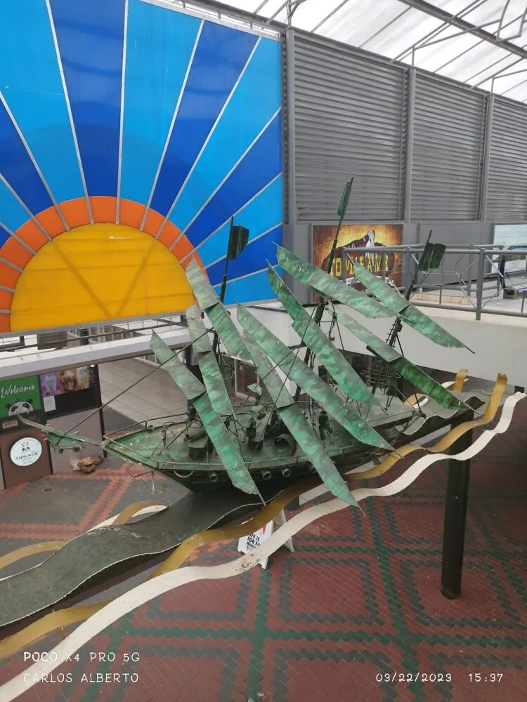 Hermitage Mall - Image 7