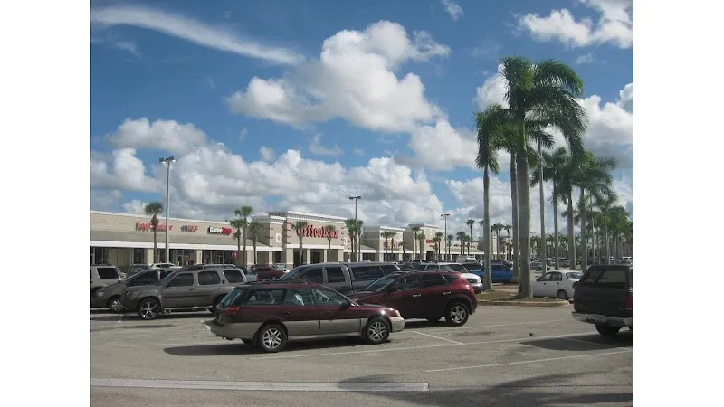 Homestead Towne Square - Image 2