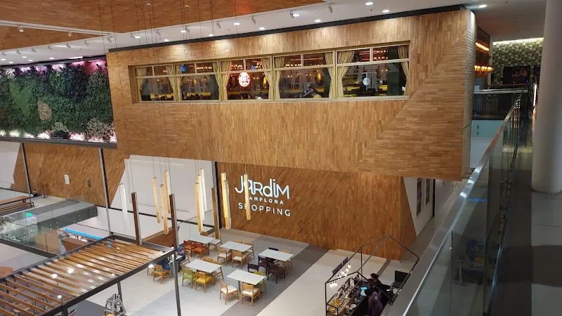 Jardim Pamplona Shopping - Image 7