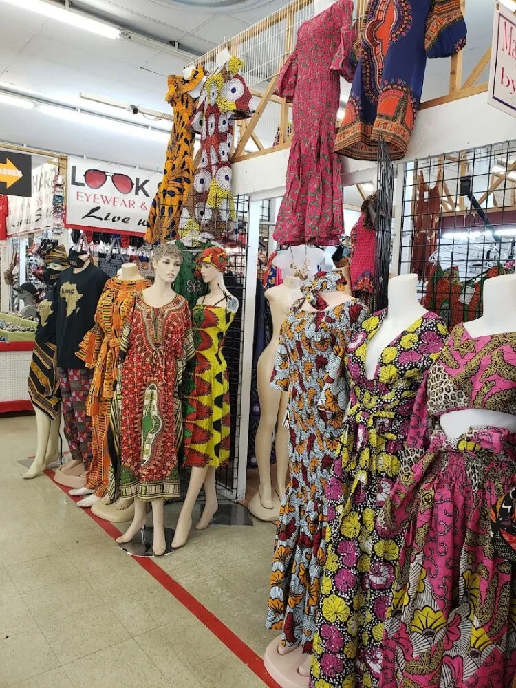 Magic Mall Plaza - Image 4