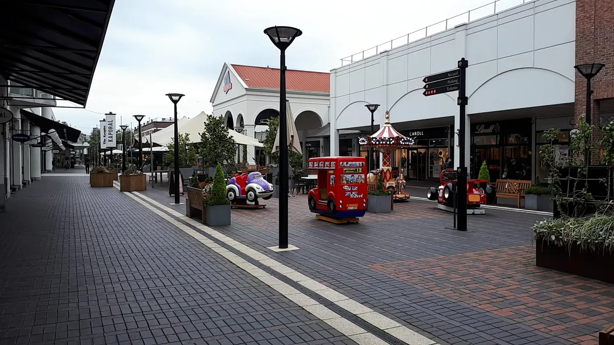 McArthurGlen Roubaix - Image 2