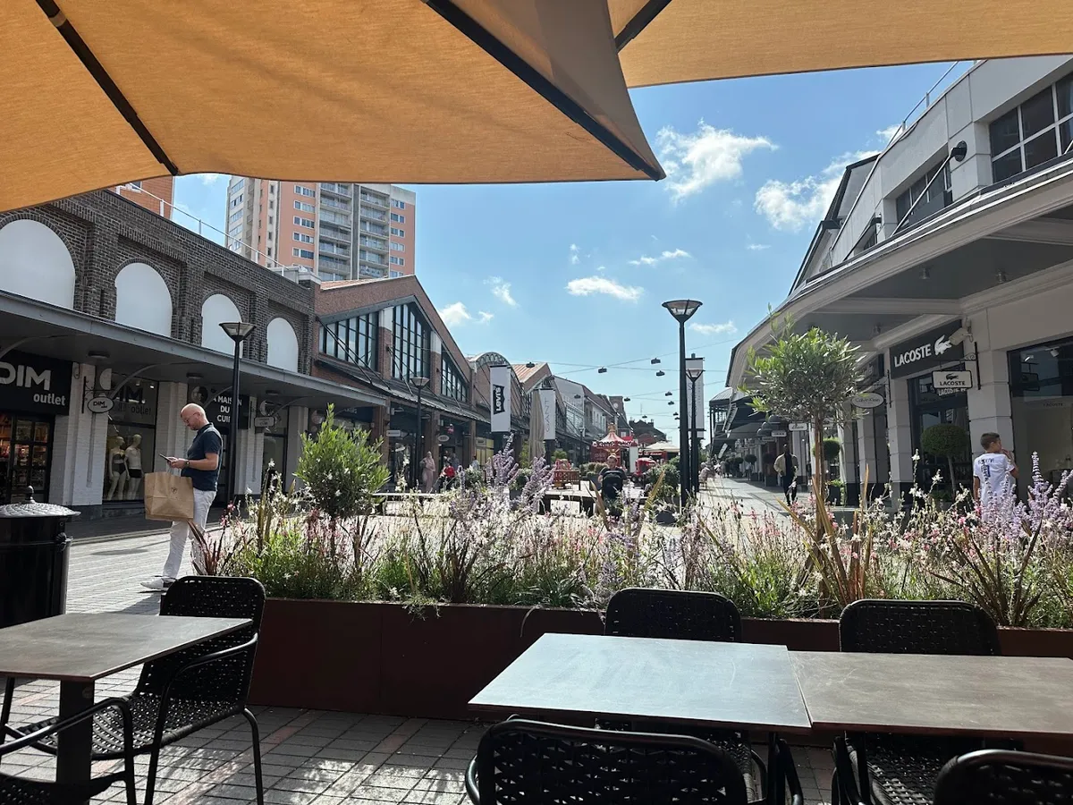 McArthurGlen Roubaix - Image 3