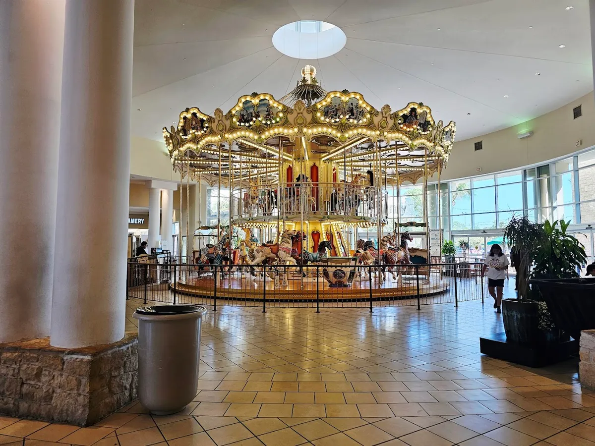 Memorial City Mall - Image 5