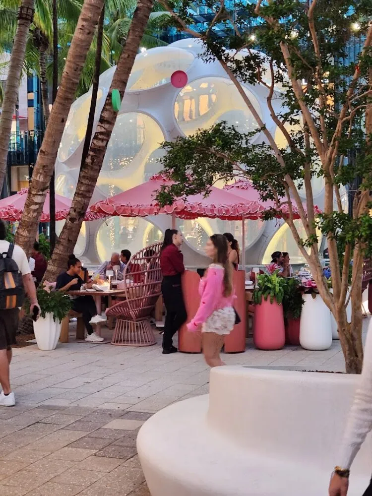 Miami Design District - Image 5