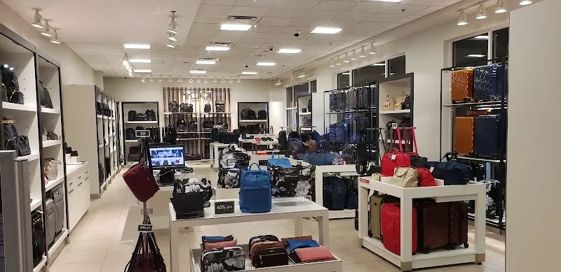 Orlando Outlet Marketplace - Image 6