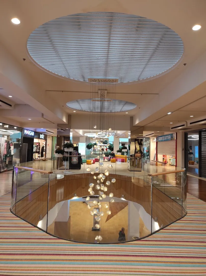 Pl. des Halles - Image 3