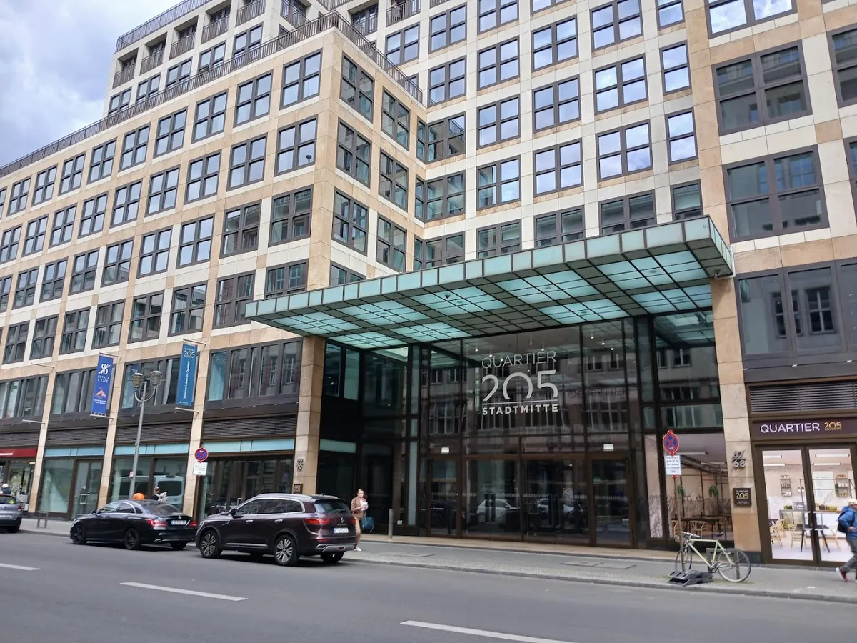 Quartier 205 Stadtmitte - Image 6