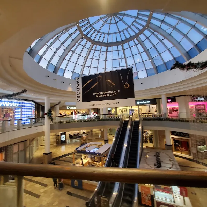 The Avenues - Image 7