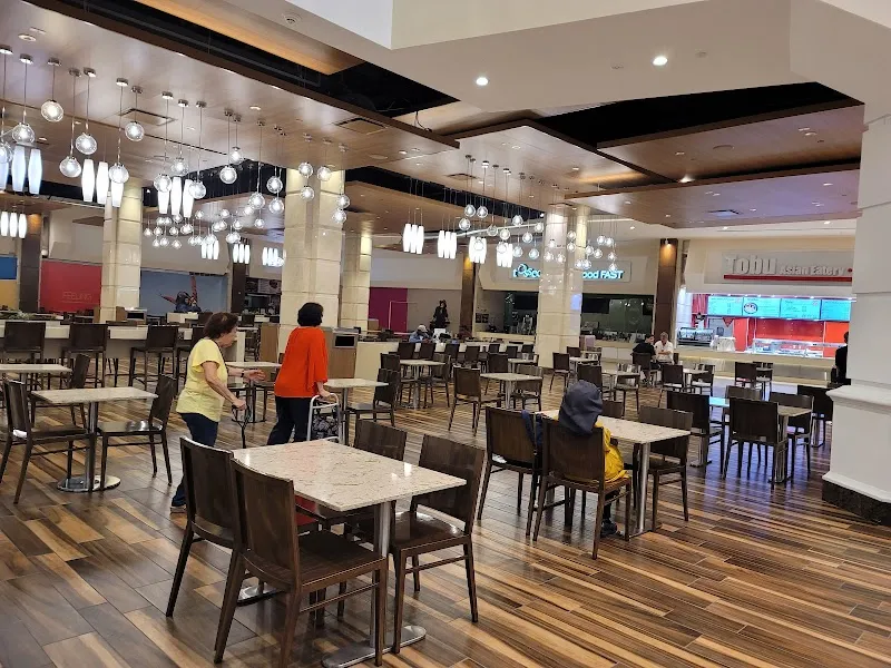 The Galleria at Fort Lauderdale - Image 7