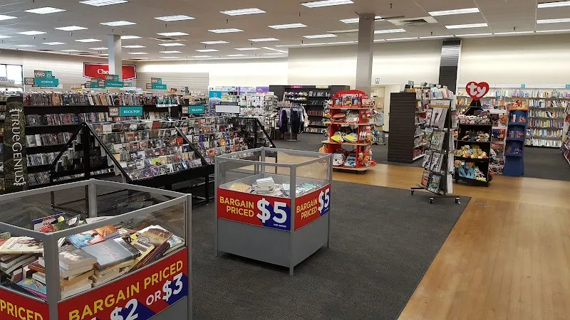 The Oaks Mall - Image 6