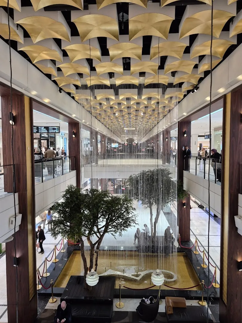 Westfield Parly 2 - Image 7