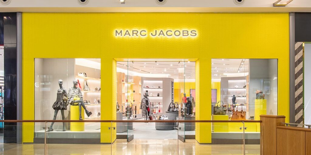 MARC JACOBS