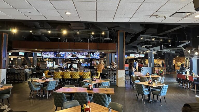 Channelside Bay Plaza