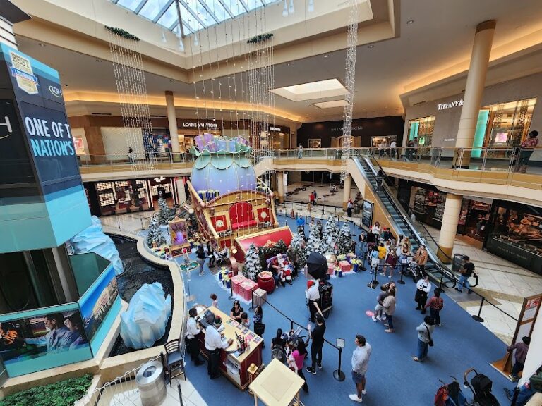 International Plaza and Bay Street